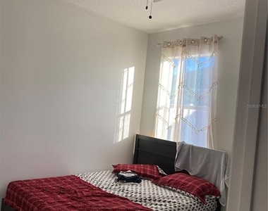 3016 Madelia Lane - Photo Thumbnail 4