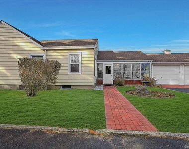 425 Old Shipyard Lane - Photo Thumbnail 22