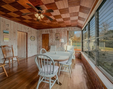 425 Old Shipyard Lane - Photo Thumbnail 7