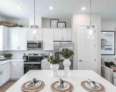 3800 Viceroy Place - Photo Thumbnail 9