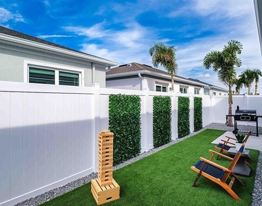 3800 Viceroy Place - Photo Thumbnail 2