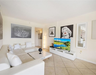 445 Hamden Drive - Photo Thumbnail 8