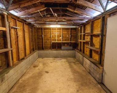 1731 Grayson Dr - Photo Thumbnail 23