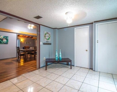 1731 Grayson Dr - Photo Thumbnail 8