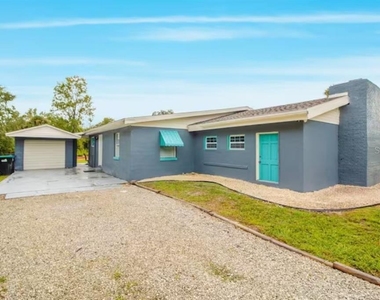 1731 Grayson Dr - Photo Thumbnail 1