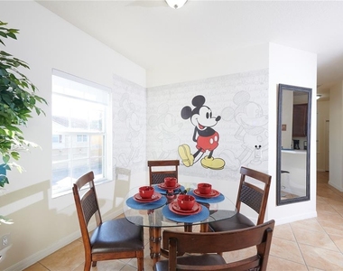 7505 Pellham Way - Photo Thumbnail 10