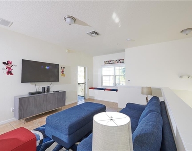 7505 Pellham Way - Photo Thumbnail 8