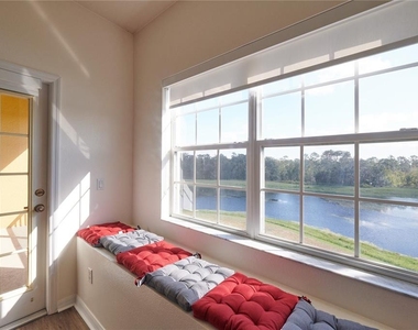 2745 Oakwater Drive - Photo Thumbnail 5