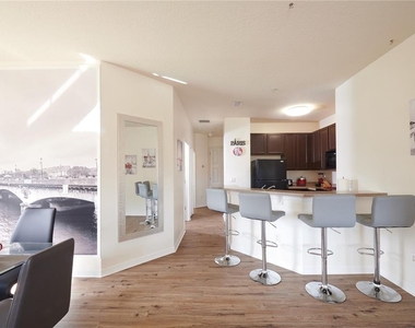 2745 Oakwater Drive - Photo Thumbnail 11