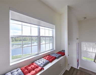 2745 Oakwater Drive - Photo Thumbnail 6