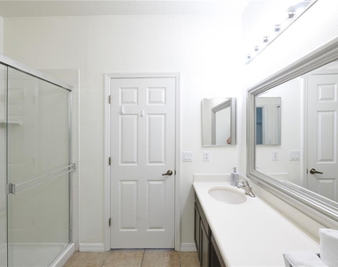 2745 Oakwater Drive - Photo Thumbnail 22