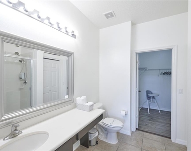 2745 Oakwater Drive - Photo Thumbnail 21