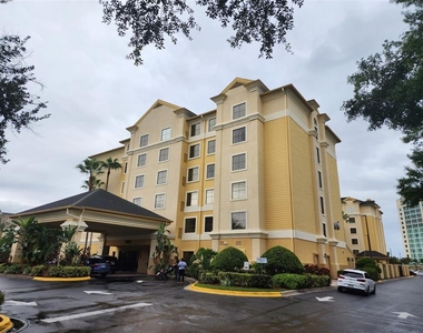 7601 Canada Avenue - Photo Thumbnail 2