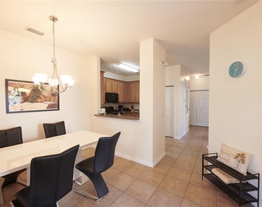 7513 Pellham Way - Photo Thumbnail 9