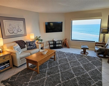 5207 S Atlantic Avenue - Photo Thumbnail 10