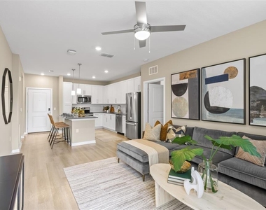 7210 Interbay Boulevard - Photo Thumbnail 12