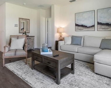 2429 Maidens Bluff Avenue - Photo Thumbnail 11