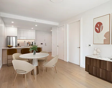 99 Fleet Place - Photo Thumbnail 1