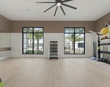 2790 Grand Ave Street - Photo Thumbnail 19