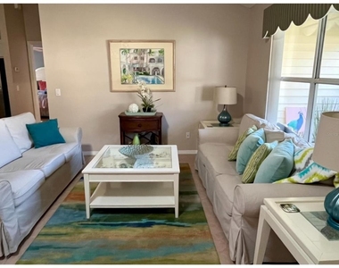 1314 Corona Avenue - Photo Thumbnail 2