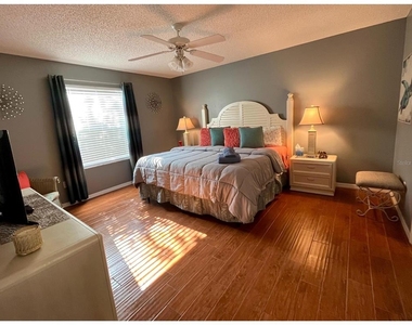 1314 Corona Avenue - Photo Thumbnail 13