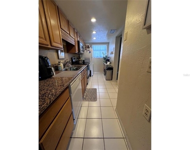 190 Paradise Boulevard - Photo Thumbnail 5