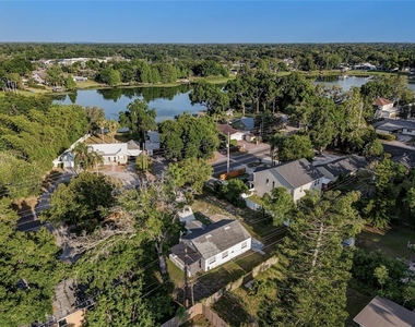 2600 S Crystal Lake Drive - Photo Thumbnail 33