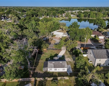 2600 S Crystal Lake Drive - Photo Thumbnail 32