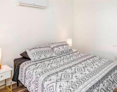 4401 Lenmore Street - Photo Thumbnail 13