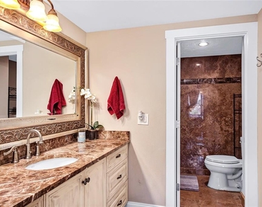 1212 Benjamin Franklin Drive - Photo Thumbnail 6