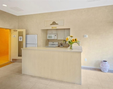 1212 Benjamin Franklin Drive - Photo Thumbnail 41