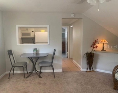 211 W Bay Avenue - Photo Thumbnail 5