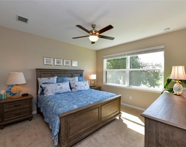 13732 Messina Loop - Photo Thumbnail 28
