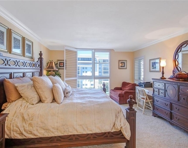 1212 Benjamin Franklin Drive - Photo Thumbnail 12