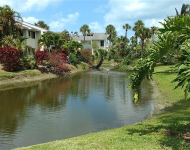 2400 S Ocean Drive - Photo Thumbnail 43