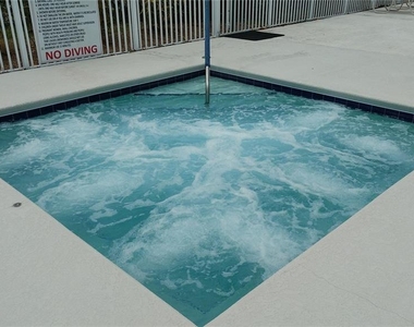 2400 S Ocean Drive - Photo Thumbnail 47