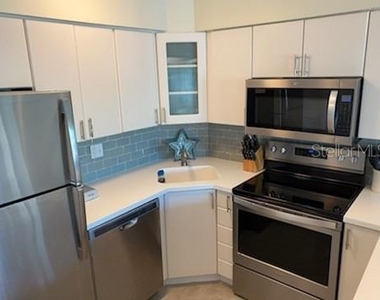 2400 S Ocean Drive - Photo Thumbnail 12