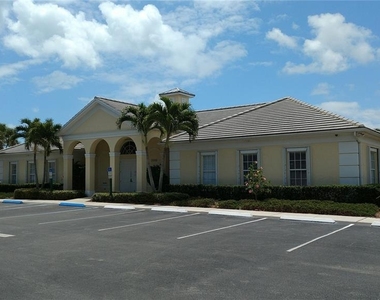 2400 S Ocean Drive - Photo Thumbnail 45
