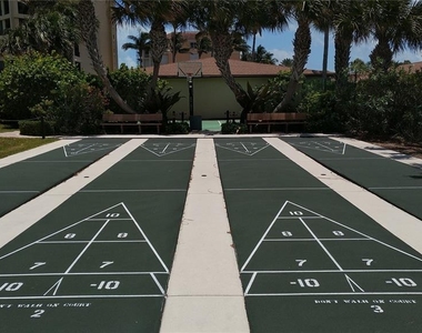 2400 S Ocean Drive - Photo Thumbnail 30