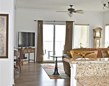701 N Atlantic Avenue W - Photo Thumbnail 7