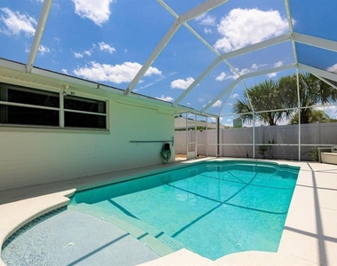 117 Ocean Grove Drive - Photo Thumbnail 19