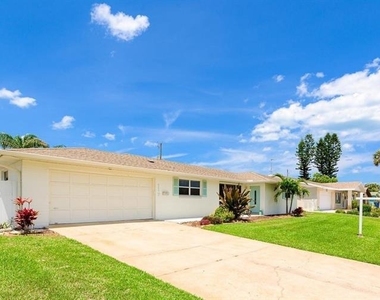 117 Ocean Grove Drive - Photo Thumbnail 18