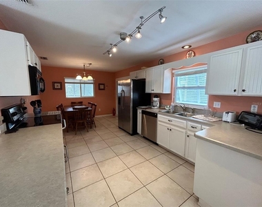 1808 N Peninsula Avenue - Photo Thumbnail 5
