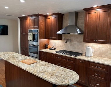 340 Troon Court - Photo Thumbnail 5