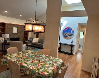 340 Troon Court - Photo Thumbnail 13