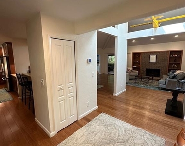 340 Troon Court - Photo Thumbnail 3