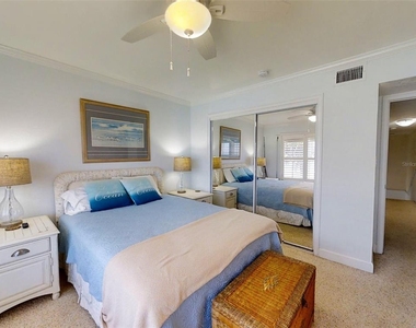 4849 Saxon Drive - Photo Thumbnail 16