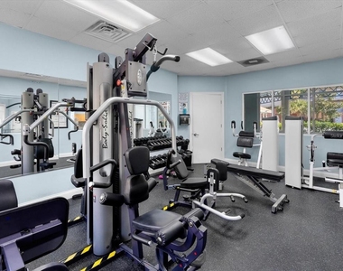 5300 South Atlantic Avenue - Photo Thumbnail 18