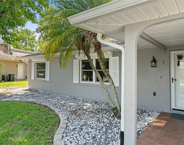909 Bentwood Lane - Photo Thumbnail 31