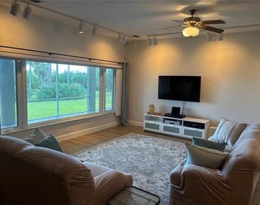 2437 Swordfish Lane - Photo Thumbnail 14